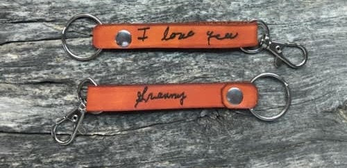 Personalized Leather Keychain: Engraved Signature Memorial Gift